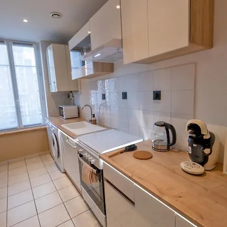Cosy, Moderne, Central, Standing Apartment